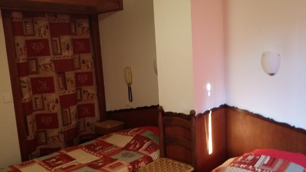 Hotel Le Tourisme Plateau dʼAssy エクステリア 写真