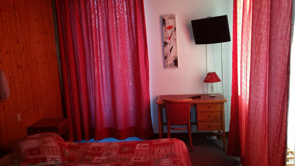 Hotel Le Tourisme Plateau dʼAssy エクステリア 写真